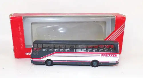 Herpa 142045 Pfeiffer Bus Reisebus Modell OVP