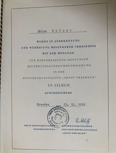 Originale Urkunde seid bereit sozialistische Erziehung 1972 DDR