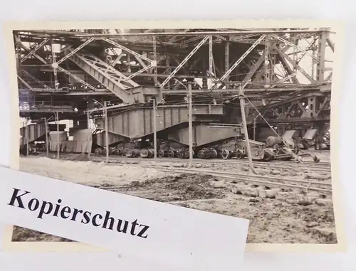 Fotos Tagebau Hagenwerder 1960er DDR Bergbau Technik Werkbahn E-Lok