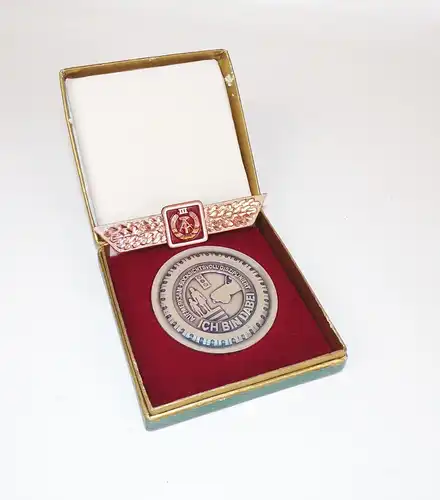 Ich bin dabei Plakette Militär Kraftfahrer für hervorragende Leistung DDR