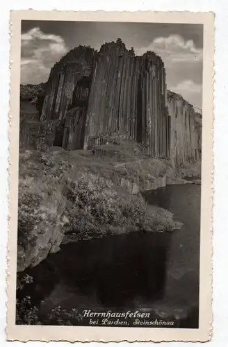 Foto Ak Herrnhausfelsen bei Parchen Kamenický Šenov Steinschönau Böhmen Ceska