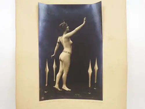 Schwertertanz Foto Olga Desmond Tänzerin Tanz 1908 Akt nude