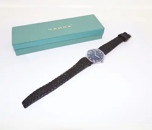 Chayka Armbanduhr 17 Jewels Made in UdSSR Etui Vintage 