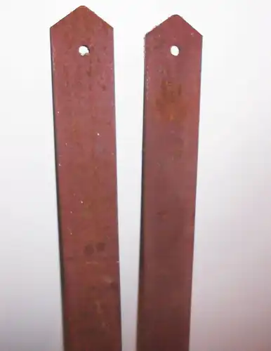 Paar Eisen Türbänder VEB Baubeschlagfabrik Elsterwerda Aufschraubband Türband