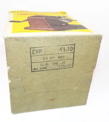 Hema Anspitzmaschine DDR Bleistift Anspitzer mit Originalkarton 1968 Bakelit