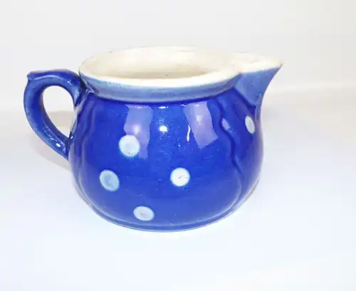 Alter Keramik Krug Milchkanne Blau Weiße Punkte Deko