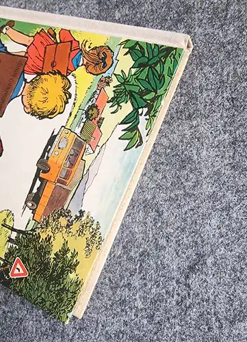 Auf unseren Straßen 1965 Verkehrsunterricht Klassen 2 bis 4 Volkseigener Verlag 