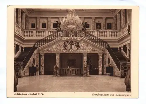Reklame Ak Sektkellerei Henkell & Co. Empfangshalle mit Kellereingang Wiesbaden
