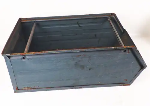 Alte Stapelbox Regal Metallkiste Aufbewahrung Industrie Sichtlagerkasten Werkzeu