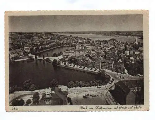 Ak Kiel Blick vom Rathausturm auf Stadt und Hafen