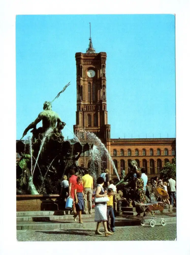 Ak Neptunbrunnen und Rathaus Berlin DDR 1983