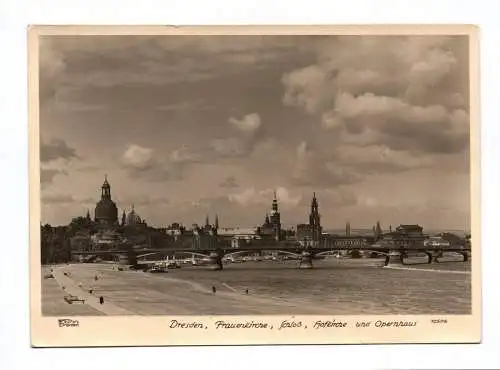 Ak Dresden Frauenkirche Schloß Hofkirche und Opernhaus 1955