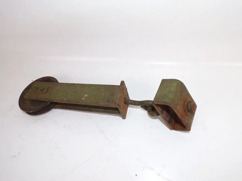 Alte Laufrolle Metall Kunststoff Seilwinde  Umlenkrolle Loft Industrie 5