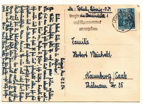 Künstler Ak Bube spiel Akkordeon Mädchen mit Blumenstrauß DDR 1954 (A2611 