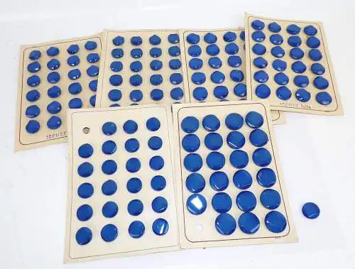 Konvolut Knöpfe blau 120 Stück Art Deco Vintage Knopf buttons