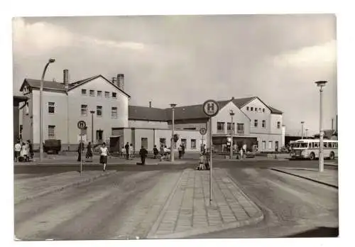 Ak Bitterfeld Bahnhof 1976 Bushaltestelle