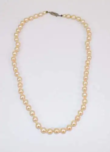 Alte Perlenkette 44 cm Modeschmuck vintage
