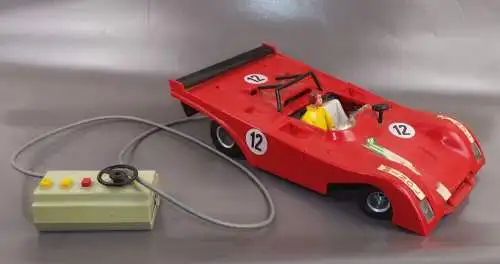 DDR Ferrari Fernlenkauto Rot Sportwagen