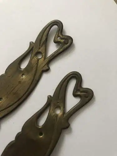 Möbelbeschlag alt Messing Verzierung Beschlag 2 Stück Paar 