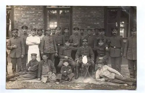 Foto Ak Gruppenbild Soldaten 1 Weltkrieg