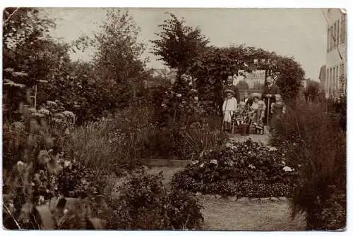 Foto Ak Dresden Laubegast Garten Kinder 1907