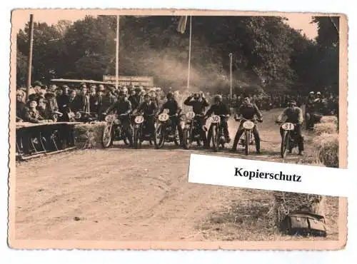 Foto Langenweddingen bei Oscherslebe Motorrad Rennen Motor Cross Oldtimer 1950