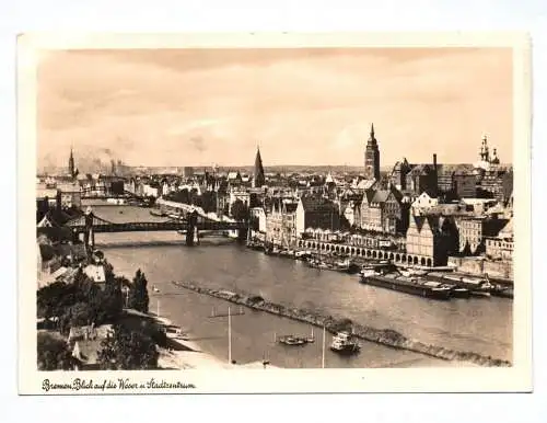 Ak Echtfoto Bremen Blick auf die Weser und Stadtzentrum