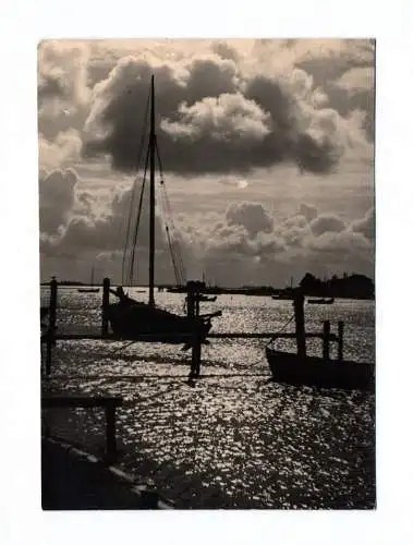 Ak Foto Hiddensee Botte am Hafen Meer 1963