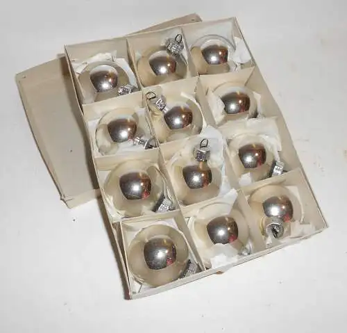 Schachtel DDR Christbaumkugeln Lauscha Silberne Kugeln CBS Vintage Shabby Look 