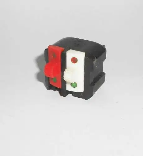 DDR Wechselschalter Kunststoff Geräteschalter 2,5/250 Ersatzteil NOS Elektriker
