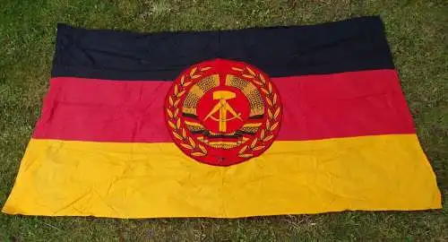 DDR Armeefahne NVA Volksarmee Fahne 120 x 200 cm Flagge Dienstflagge