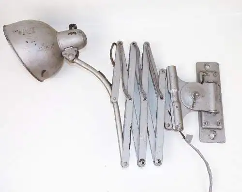 Alte Kaiser Idell Scherenlampe 