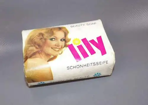 DDR Seife Lily Export Duft Handseife Konsum Seifenwerk Riesa GDR Sammler Reklame
