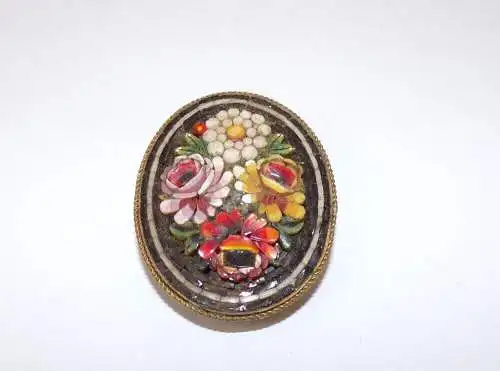 Alte Brosche mit Mosaik Blumen Tuchhalter Schalhalter Clip