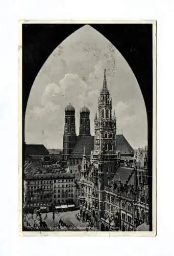 Ak München Blick auf Rathaus und Frauenkirche 1939