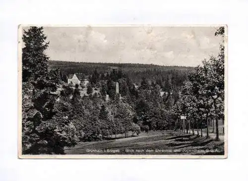 Ak Grünhain im Erzgebirge Blick nach dem Ehrenmal und Jugendheim GDA