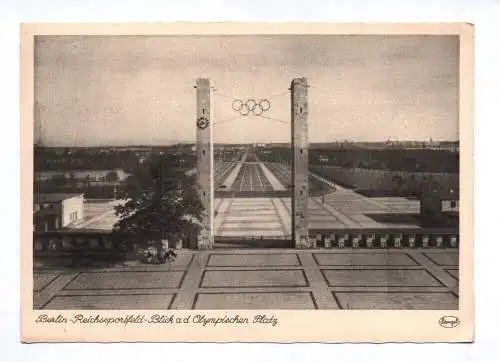 Foto Ak Berlin Stadion Olympia 1936 Blick auf Olympischen Platz