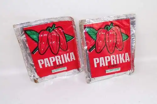 2 x DDR Paprika Scharf Gewürz NOS unbenutzt