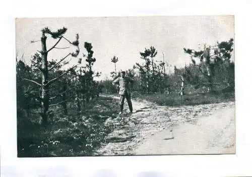 Feldpostkarte Ak Im Argonnerwald nach dem Kampfe