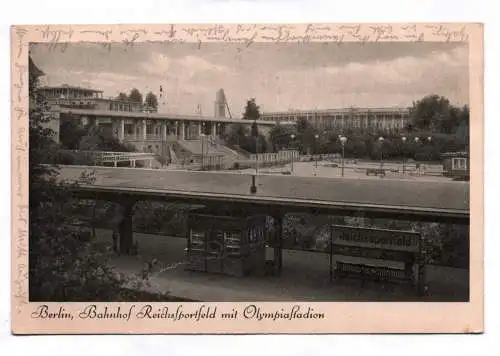 Ak Berlin, Bahnhof Reichssportfeld mit Olympiastadion 1936 DR