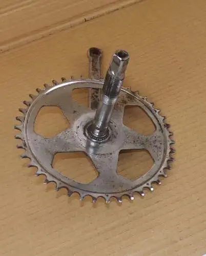 Altes Fahrrad Kettenblatt 44 Zähne Achse Oldtimer