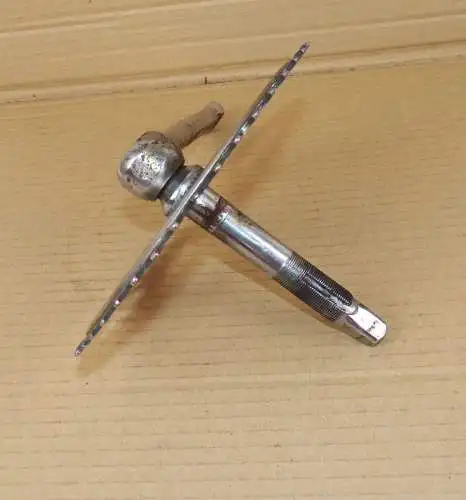 Altes Fahrrad Kettenblatt 44 Zähne Achse Oldtimer