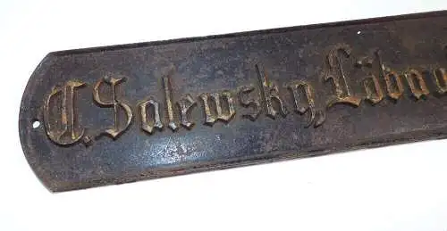 Altes Schild Salewsky Löbau Sachsen um 1910 Türschild 2 x Namensschild Gusseisen