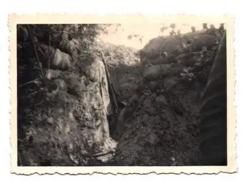 Foto Schützengraben holländisch belgische Grenze 2 Wk