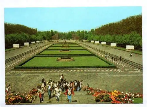 Ak Berlin Sowjetisches Ehrenmal im Treptower Park 1986 Anlage