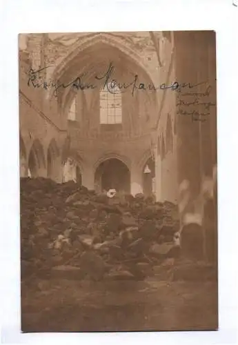 Foto Ak zerstörte Kirche von Monfaucon 1 Wk