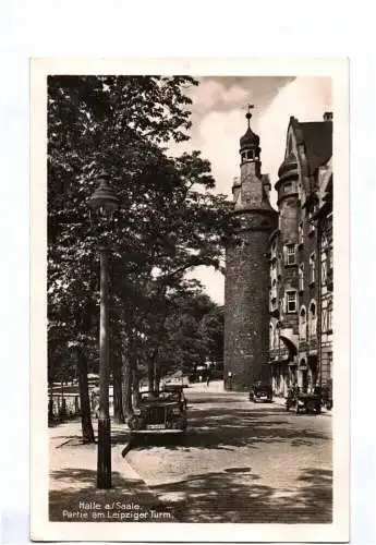 Echtfoto Ak Halle Saale Partie am Leipziger Turm Automobil 1940