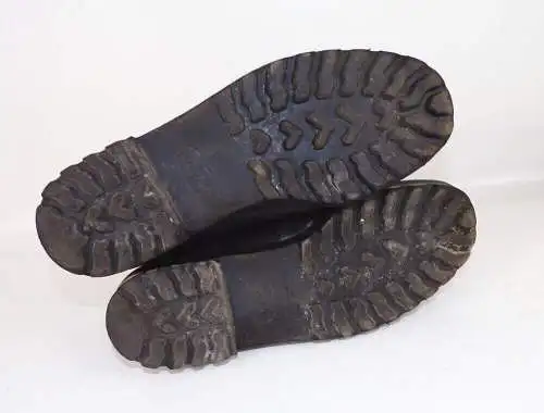 DDR Tourist Schuhe Bergsteiger Schuhe Wanderschuhe Größe 40 schwarz Lederschuhe