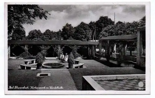 Ak Bad Schwarzbach Kurhauspark mit Wandelhalle Isergebirge 1942