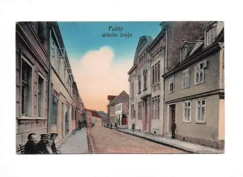 Litho Ak Putlitz Wilhelm Straße Menschen